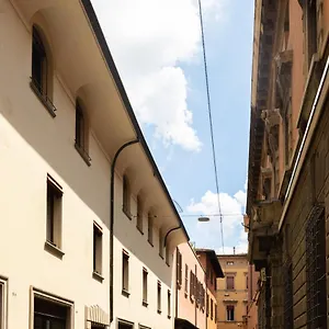 Goito 4, By Short Holidays Apartment