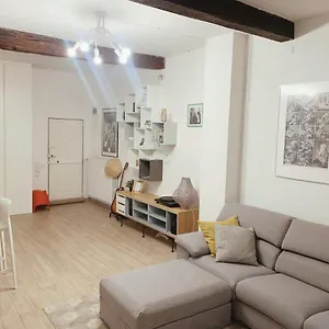 Via Orfeo 12 Bologna